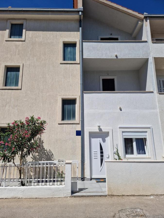 Apartman Leana Apartment Split Exterior photo